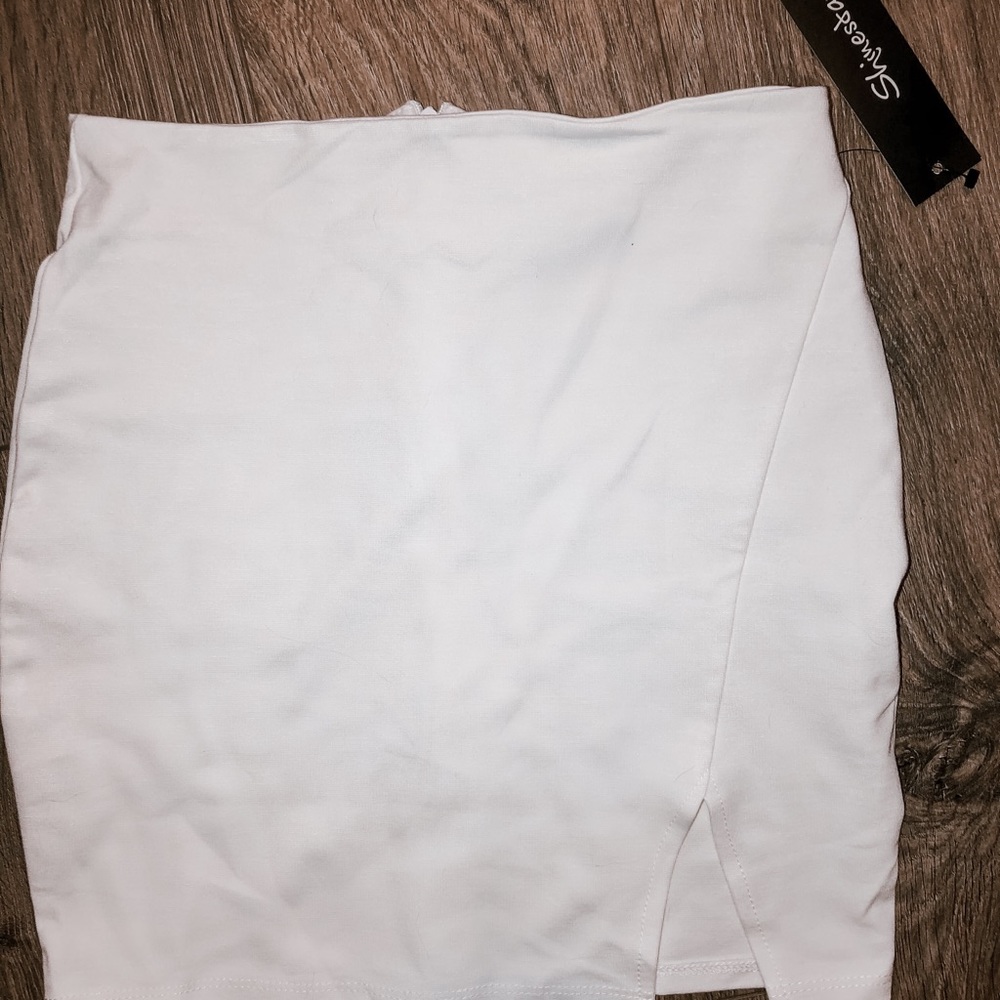 Shinestar white pencil skirt
